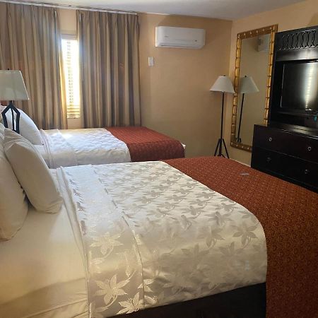 The Lemon Tree Hotel Anaheim Exterior foto